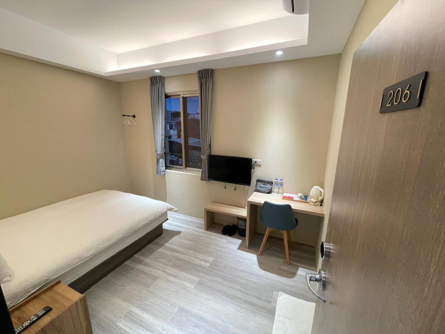 Shuntai Inn Fengshan  المظهر الخارجي الصورة
